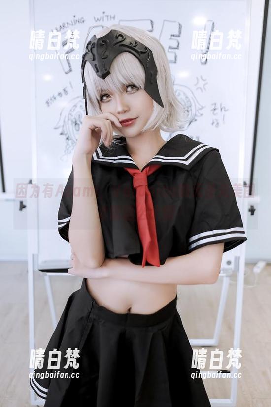 因为有Azami，Veronica的无圣光美图才能这么大胆