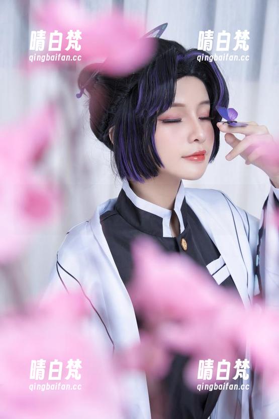 Azami Azami的写真大计:果然阿黑颜的衣服是只敢在黑暗中穿的!
