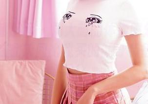 Feilin嗲囡囡 – 周大萌的体操服分享：看她如何在翻转间比我买的健身装备还要耀眼！
