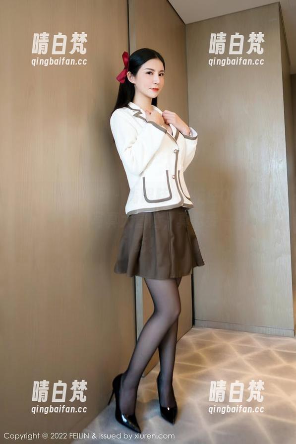 Feilin嗲囡囡-王婉悠Queen Feilin嗲囡囡 - 高跟鞋+王婉悠Queen=膝盖挑战的写真大冒险,真需要一剂止疼药!