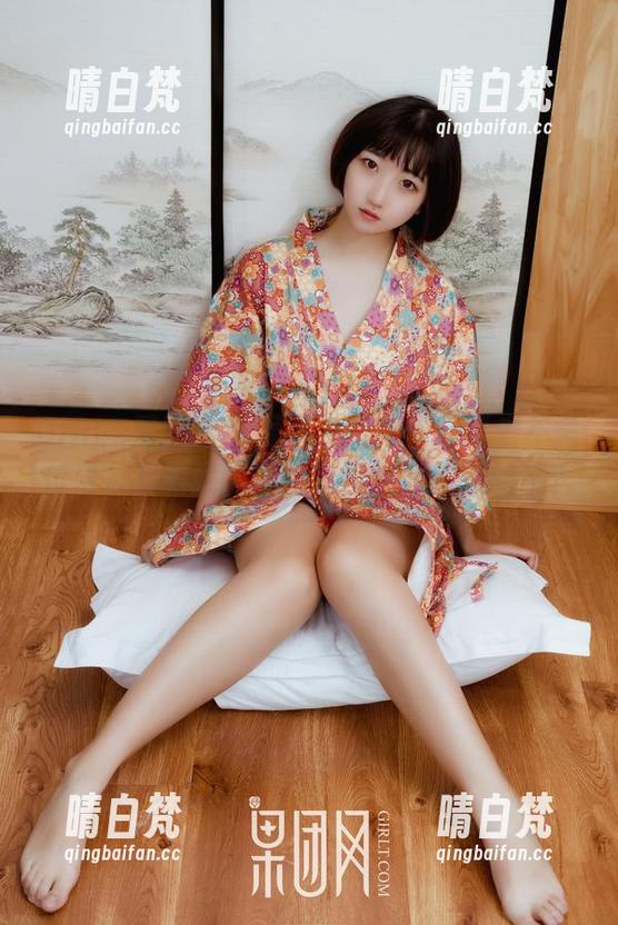 GIRLT果团网 - 周妍希出新作：可爱不需付费，下载就能拥有，我怎么知道的呢？
