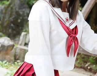 MyGirl美媛馆 – 王馨瑶yanni的白色写真集，下载之前让心情“洗一洗”。