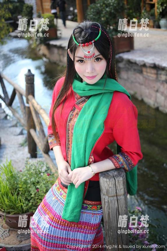 MyGirl美媛馆 - 这组艾然Airan吊带写真，图集里的每个细节都在叫嚣‘快来瞧瞧我！’