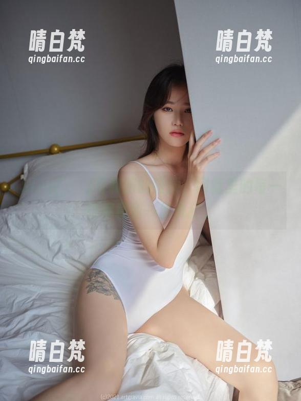 Sira(시라)与和服的碰撞，网盘里的每一张都藏着一丝疯狂。