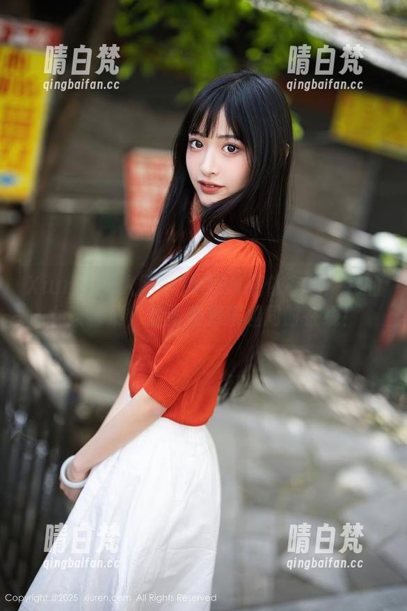 Xiuren秀人网 - MOON嘉依在线：我的女孩合集，紧张感和乐趣同时在线！
