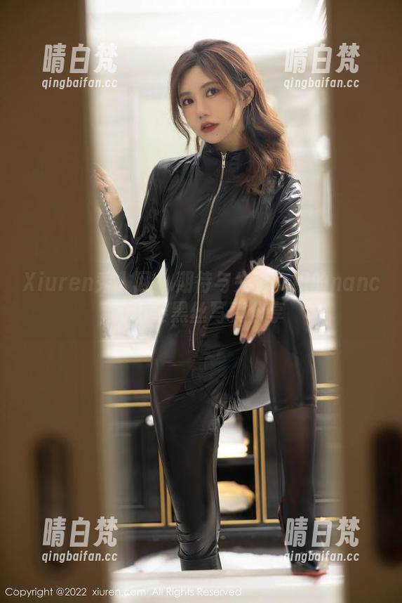 Xiuren秀人网 - 期待与失落交织的nancy小姿黑丝写真分享