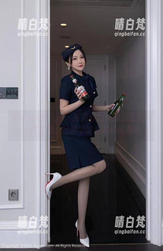 Xiuren秀人网 - 张庭蓉的体操服资源——这姿势，给满分的点赞没问题吧