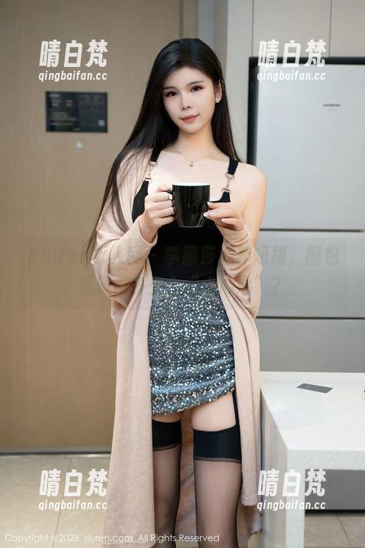 Xiuren秀人网 - 李丽莎全套短裙，图包里藏着多少个“小心心”？