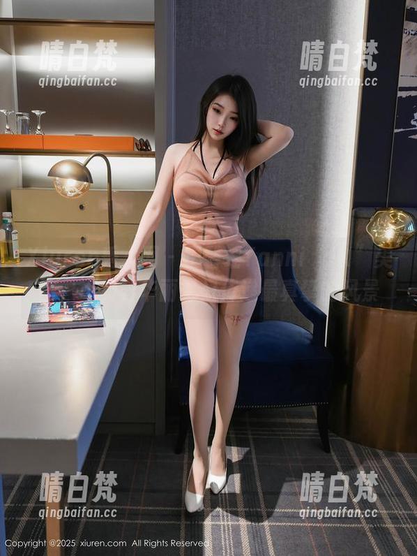 Xiuren秀人网-王馨瑶Yanni Xiuren秀人网 - 王馨瑶Yanni“JK”美图,不卖弄华丽,只传递最真挚的风景