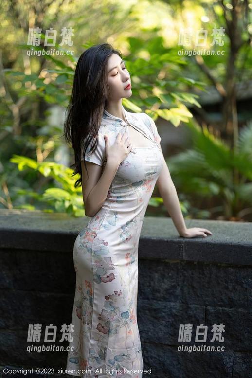 Xiuren秀人网 - 灼热的夏天横扫而来，王馨瑶Yanni免费合集了解一下？