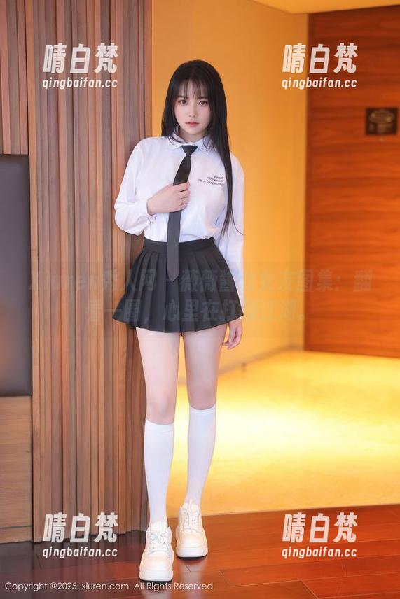 Xiuren秀人网-薇薇酱 Xiuren秀人网 - 薇薇酱的女友图集:翻看一圈,心里在打翻江湖。
