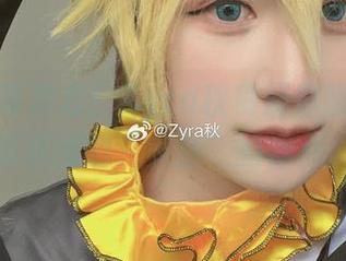 自拍分享次方！Zyra秋质疑你能找到这张原图的“美丽”的槽点。