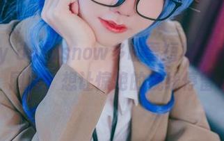 sally dorasnow多啦雪短裙：稍微上网盘，想让惊艳的视线停留