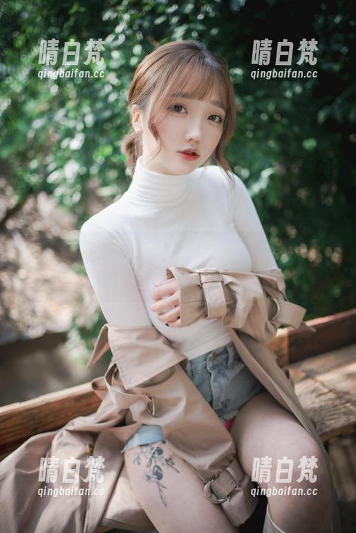 yeeun孙乐乐的慢动作瑜伽：看我多优雅，实际快累趴下了！
