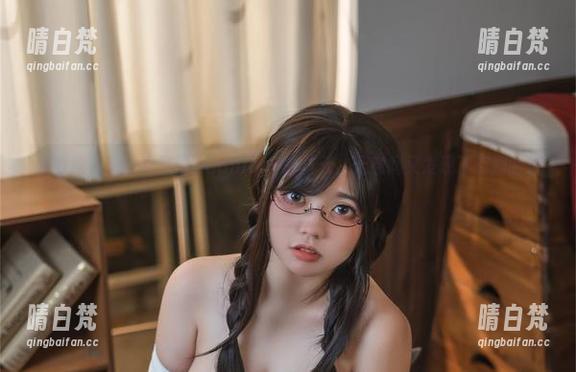 资源抢先看！啊日日_Ganlory的夏天，无意间又发现了点别的乐趣。