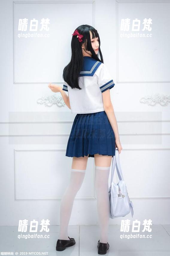 喵糖映画毛衣少女-原图合集：合影中，毛衣的存在感原来那么强烈
