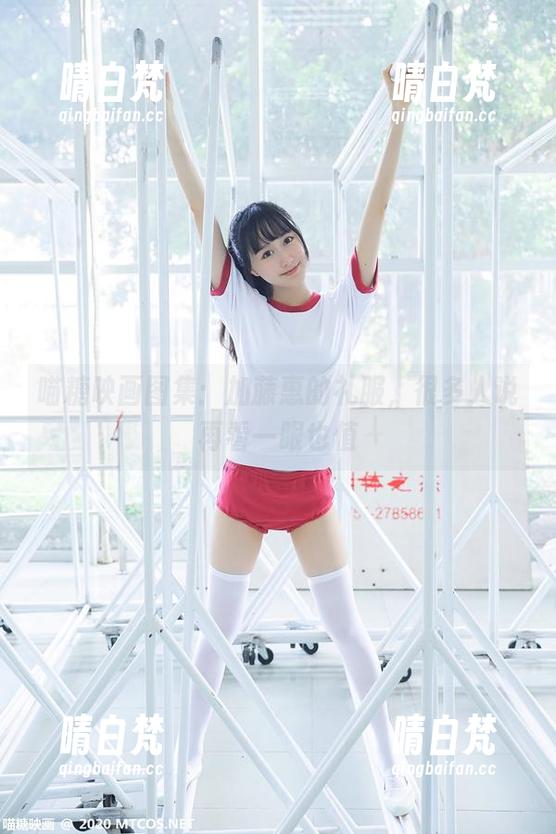 喵糖映画 喵糖映画图集:加藤惠的礼服,很多人说再看一眼也值