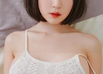 姜仁卿(강인경)与办公桌的碰撞，揭秘全套作品对话夏日