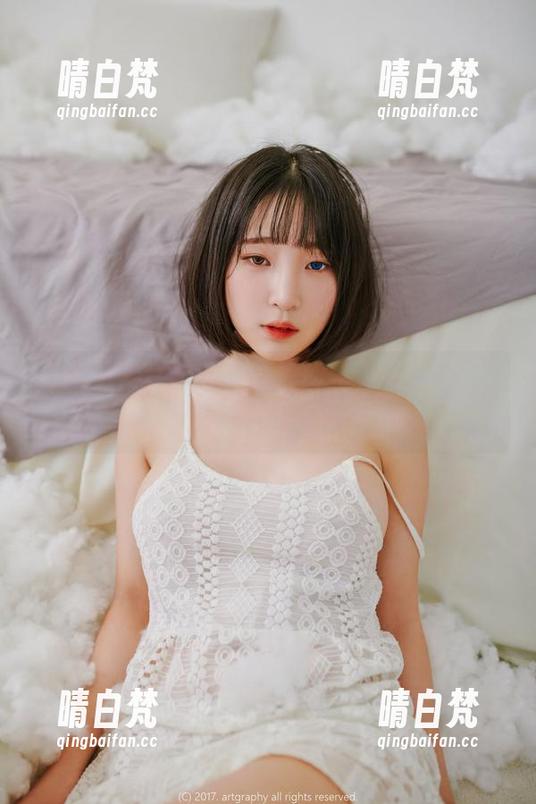 姜仁卿(강인경)与办公桌的碰撞，揭秘全套作品对话夏日
