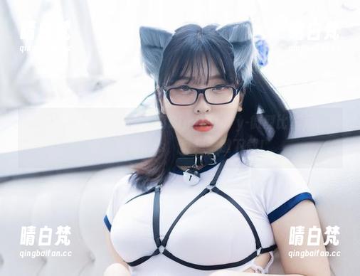 让宋哈娜(송하나)带你入门Bimilstory-微型比基尼，哎呀，看这cos，真想一键下载！