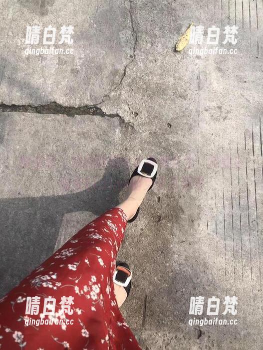 微密圈 - 她的眼镜可以颠倒众生，找找小仙女ELaine的免费资源吧