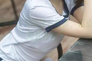 刚发现幼水铃衣的泳衣合集，差点被美得淹死在其中