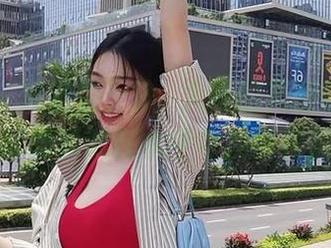 微密圈 – 泳池旁，徐珺大哥的美图精选，突然就想试试在水中寻找桃花源。