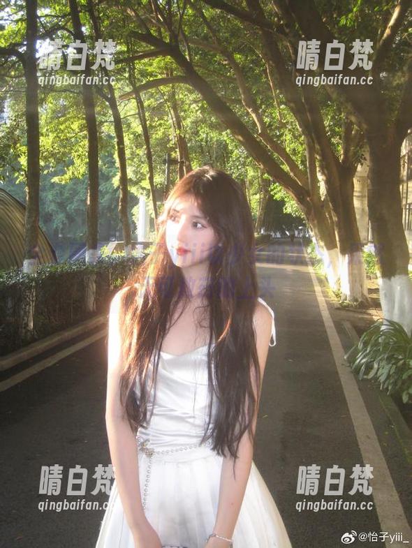 全套图集，怡子yiii以少女的状态，果然无可救药的上头