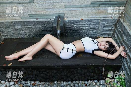 推女郎-Lina 推女郎 - 更爱这组Lina的内衣图片,精选的样式总能让人琢磨半天。