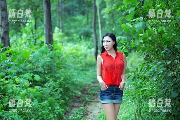 推女郎 - 最新：于大小姐的海边画报，换季必看的图片书单！