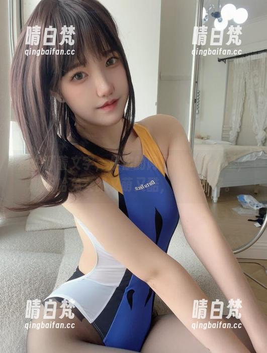 别总盯着文字，是你的阿薰呀的集合里，斯卡哈兔女郎又萌又酷，看看就好。