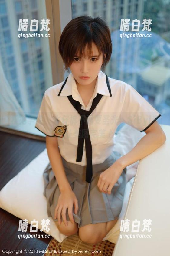 模范学院 - 牛仔裤不需要圣光，SiByl李思宁让美图完美上身