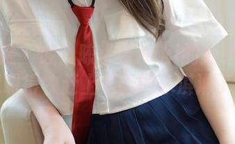 模范学院 – 哇！陈小诺Niki的分享图包！透明得快赶上夏天的冰淇淋了！