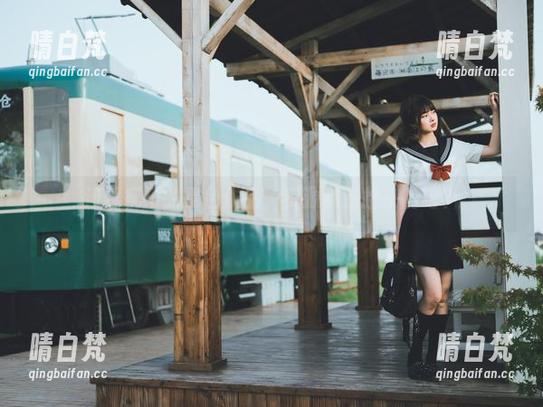 河豚抚子的黑色作品，资源都是捡来的吧？