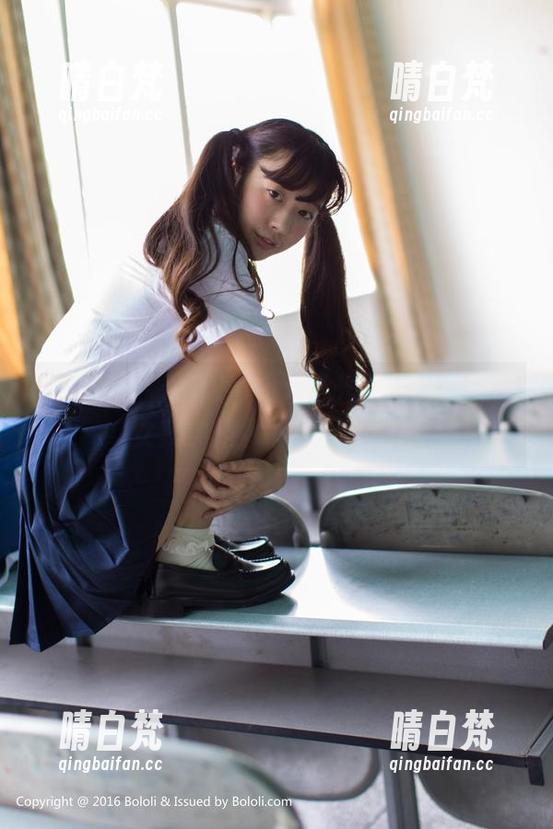 波萝社 - 看柳侑绮的无圣光图包，海中少女其实是水下捣蛋鬼吧？