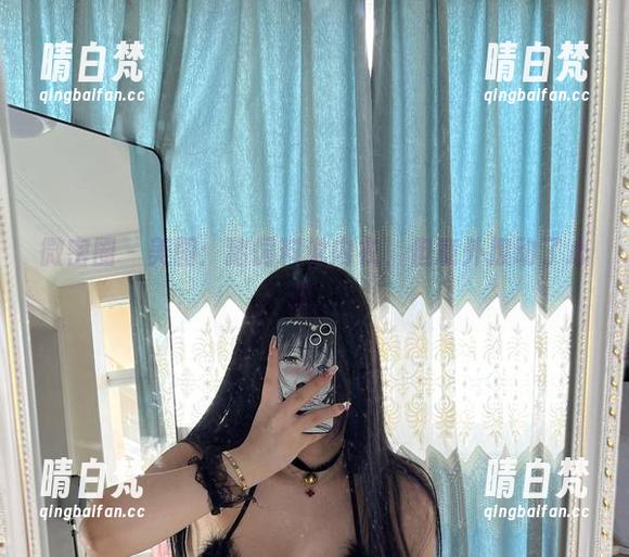微密圈 - 美图：猪饲料说内衣，但意外撩动了心弦。