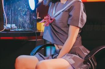 看疯猫ss的写真，壁纸不起眼的秘密真不少，你发现了吗？