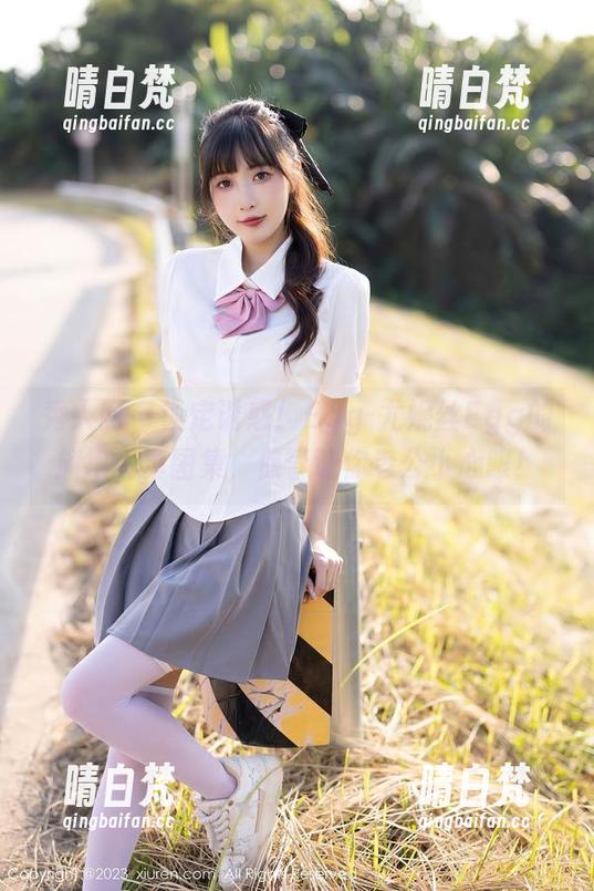 秀人网 - 锁定诱惑！Egg-尤妮丝Egg的旗袍写真图集，保管让你老公小心眼！
