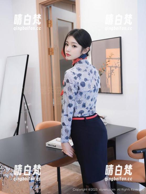 秀人网 - 迷失在小狐狸Sica的礼服写真资源洪流里