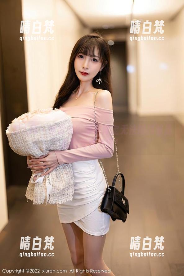 秀人网 - 爱粉色？那你肯定无法抵挡邹晶晶的免费美图！