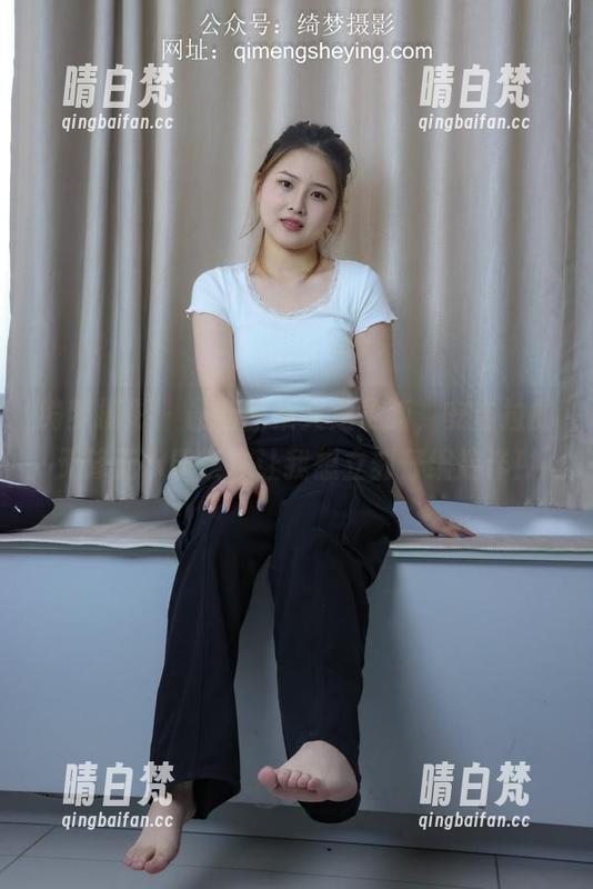 绮梦摄影 - 最新图集又是更新，安吉拉的无修无水印版本让我想立刻仔细端详！