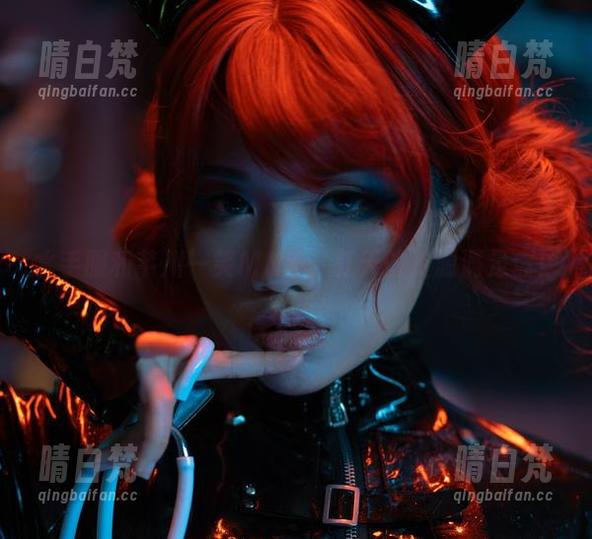 水手服和芊川一笑MNK，夏天的资源满足你！