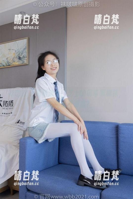 袜啵啵-芝士 袜啵啵 - 福利送上,芝士的绑带黑棉袜,难道这是新潮流?