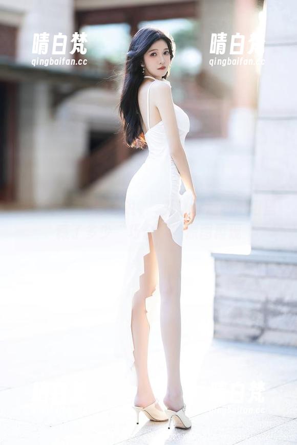 语画界-玥儿玥er 语画界 - 不得不说,玥儿玥er运动图包里藏了多少“巧合”?原图再现