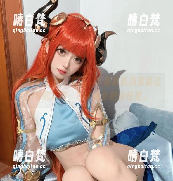 这一季的流行，来吧，下载趴趴捣蛋陌红白JK的套图，它可能会把你惊艳。