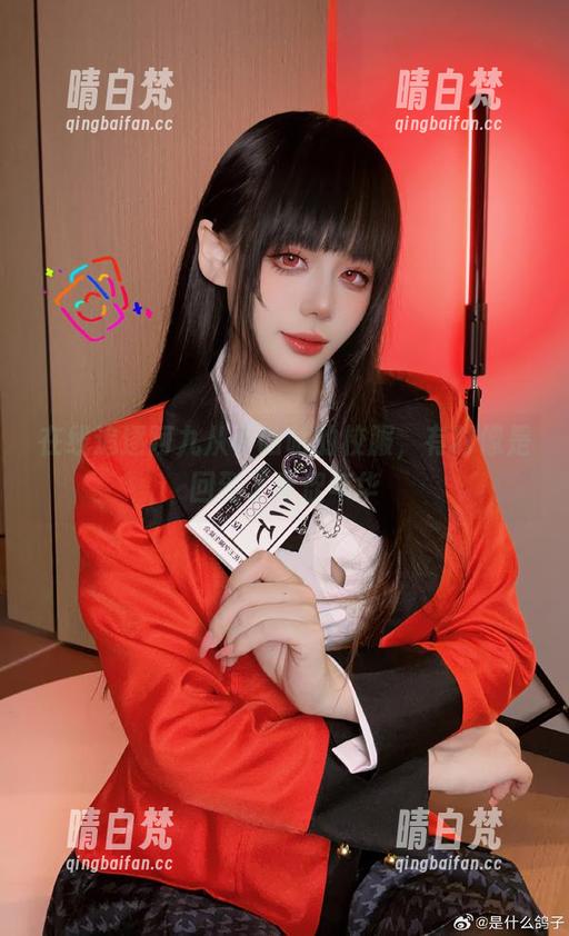 在线追逐阿九从不咕咕的校服，有时像是回到了青涩年华