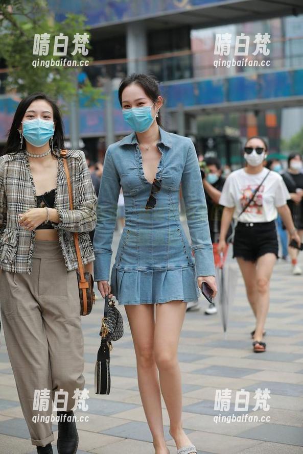 别说我没提醒你，魔镜街拍里的清晨健身美图资源
